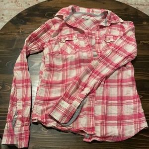 Pink plaid Aeropostale button down